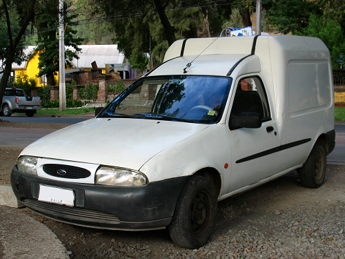 My vehicle looks a bit like this. 'Ford Courier 1996' (http://goo.gl/UroYP7) by order_242 (http://goo.gl/vHgHCf) is licensed under CC BY 4.0 (http://creativecommons.org/licenses/by/4.0/)