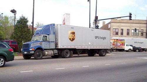 "Overnite/UPS Freight Truck" (http://goo.gl/qnqkZ8) by Arvell Dorsey Jr. (http://goo.gl/42zjcd) is licensed under CC BY 4.0 (http://creativecommons.org/licenses/by/4.0/)