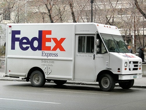 "Fedex" (http://goo.gl/hs6yM1) by Dan McKay ( http://goo.gl/mHLhf1) is licensed under CC BY 4.0 (http://creativecommons.org/licenses/by/4.0/)