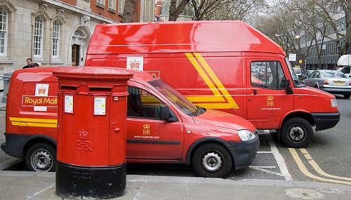 "Royal Mail Delivery Cars" (http://goo.gl/pwOJS3) by Cristiano Betta (https://www.flickr.com/photos/cristiano_betta/) is licensed under CC BY 2.0 (http://creativecommons.org/licenses/by/2.0/)